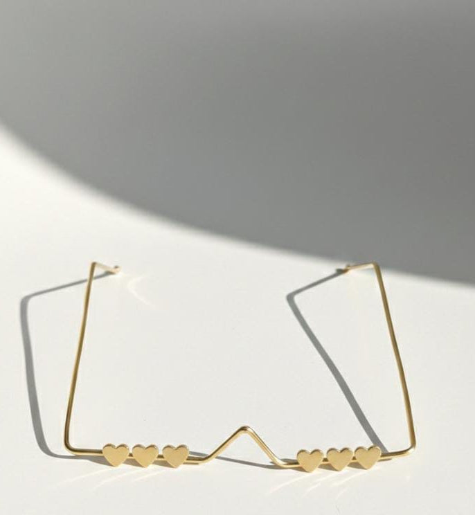 Gold Heart Facelet โ Romantic Nose Bridge & Temple Face Accessory