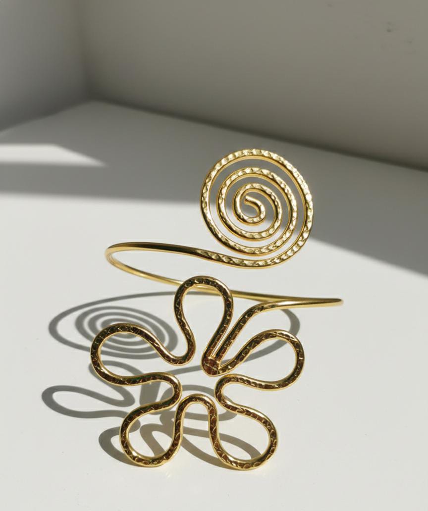 Wire-Wrapped Spiral & Floral Cuff Bracelet – Gold Boho Statement Bangle