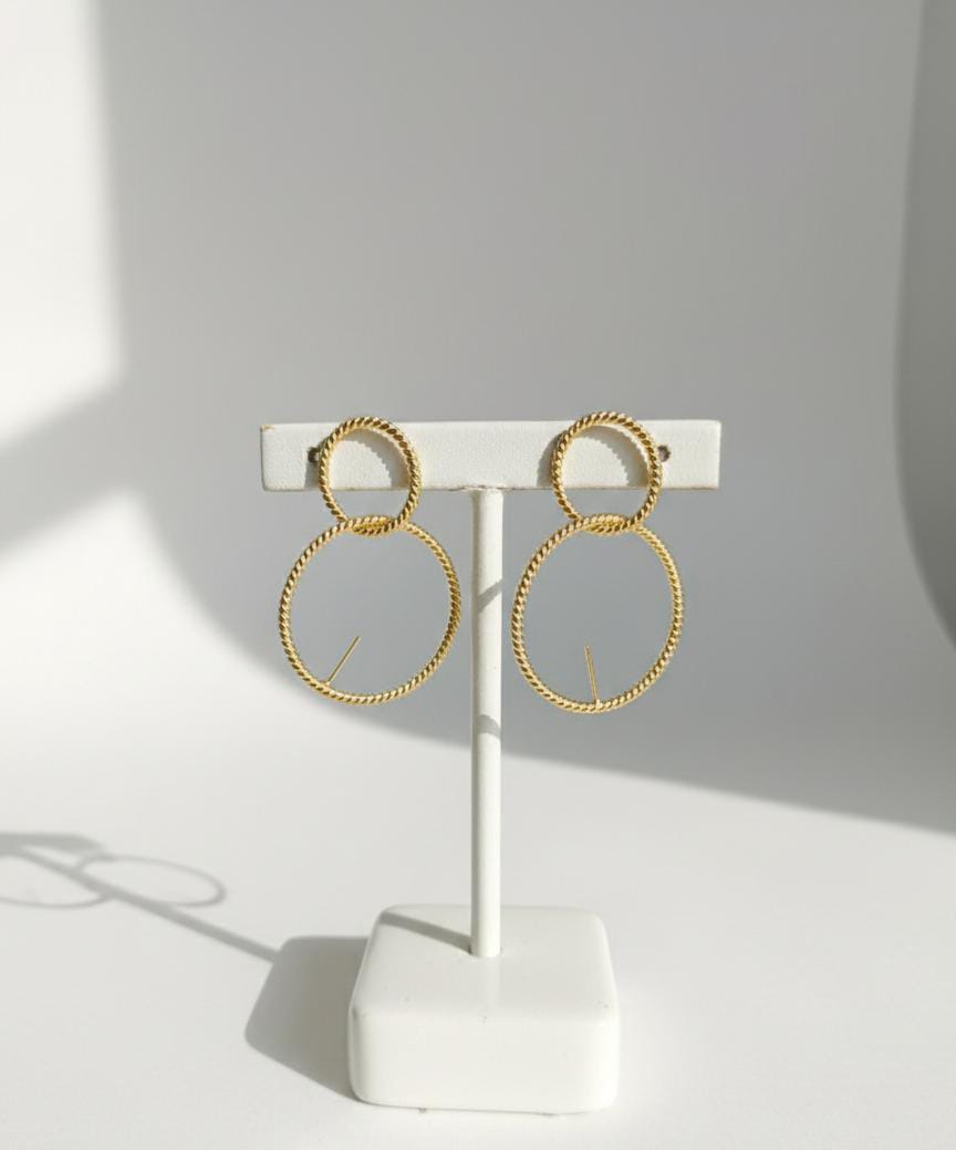 Gold-Tone Twisted Double Circle Drop Earrings – Minimalist Geometric Statement Jewelry