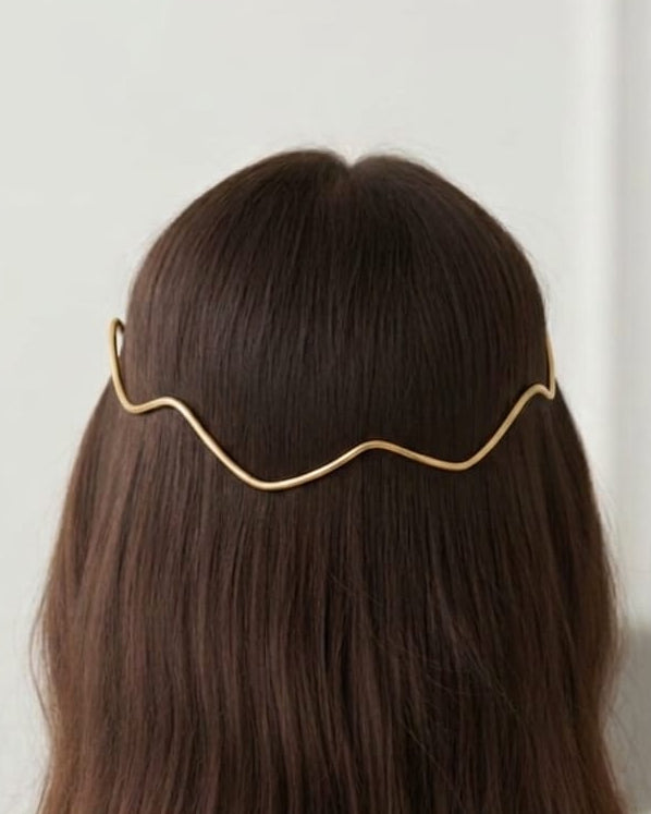 Minimalist Gold Wave Hair Barrette | Abstract Wavy Hair Clip | Modern French Hair Pin | Elegant Statement Hair Accessory for Women | Aesthetic Bridal Hairpiece