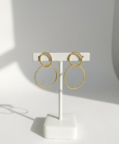 Gold-Tone Twisted Double Circle Drop Earrings – Minimalist Geometric Statement Jewelry