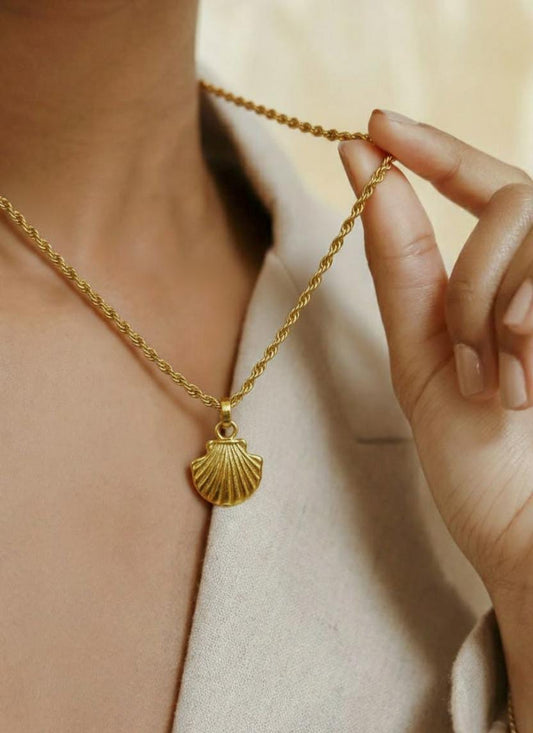 Gold Seashell Necklace
