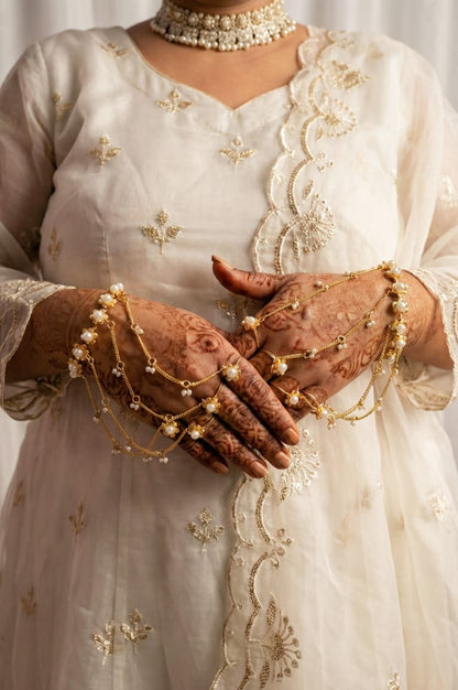 Gold-Plated Pearl Haathphool – Bridal Hand Chain Jewelry with Finger Rings